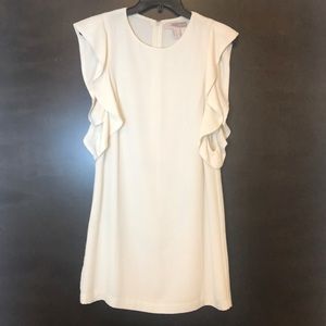 🦋 Cream color mini dress with ruffle sleeves